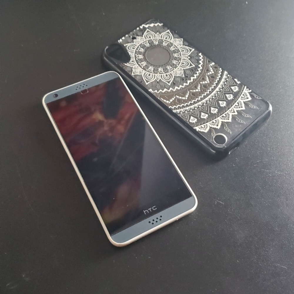 Android HTC cellphone